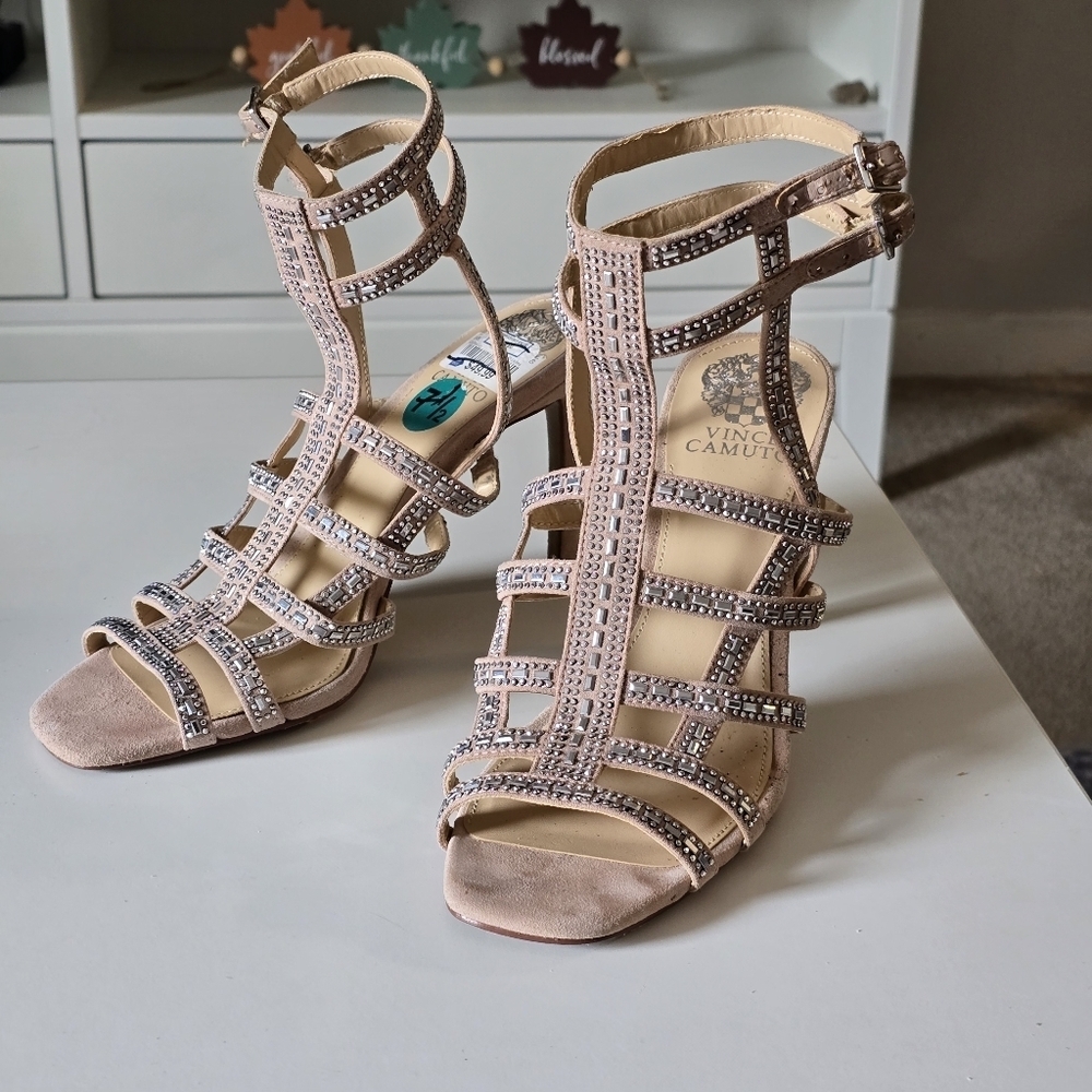 Vince Camuto Women's Tan Strappy Sandals